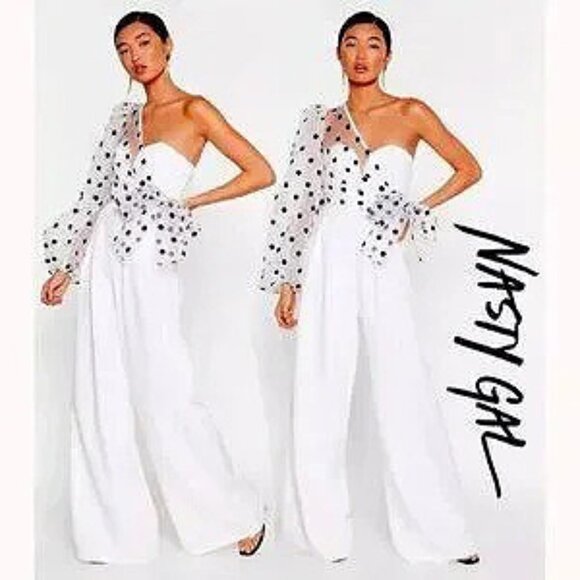 💥BREATHTAKING!💥One Shoulder Jumpsuit with White & Black Polka Dot Overlay